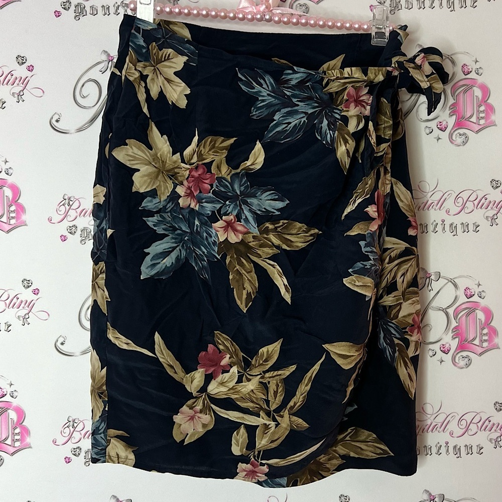 Rena Rowan skirt Floral Wrap Skirt Black Beige flowers 100% silk tie up